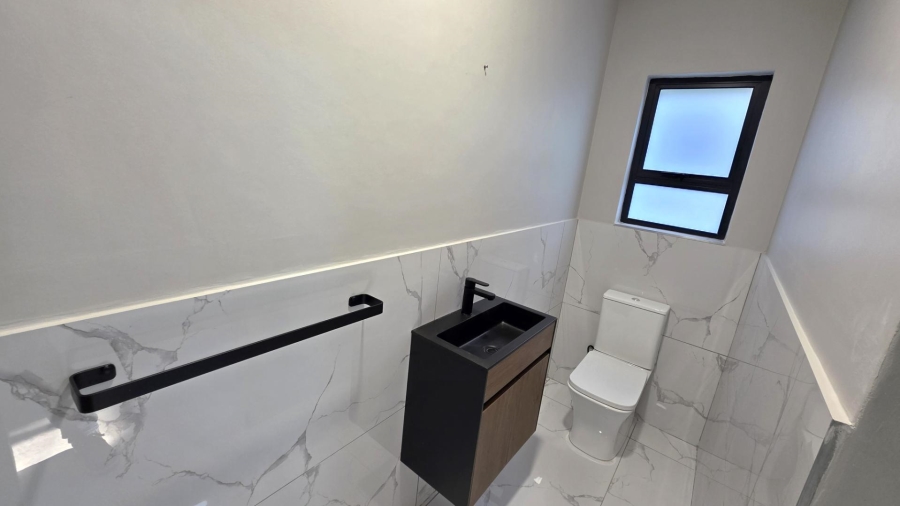 4 Bedroom Property for Sale in Melodie North West